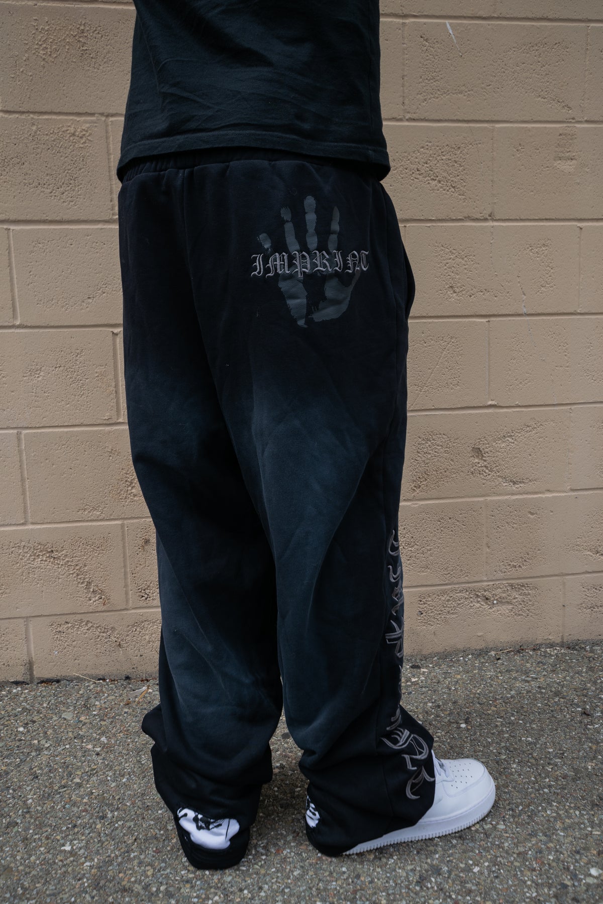 Unveiled Sweat Pants
